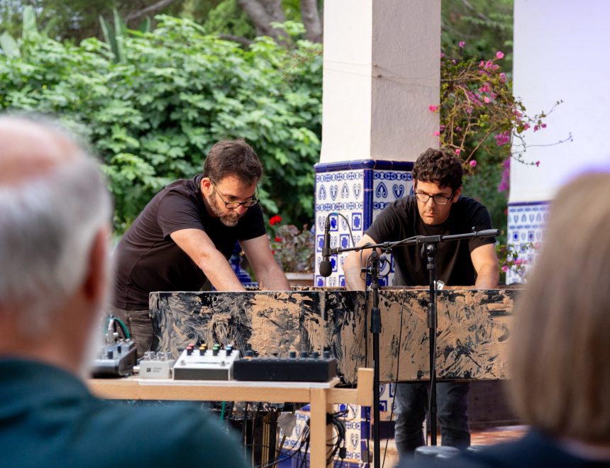 Concert ‘304558’ de Néstor Calderer i Edu Comelles