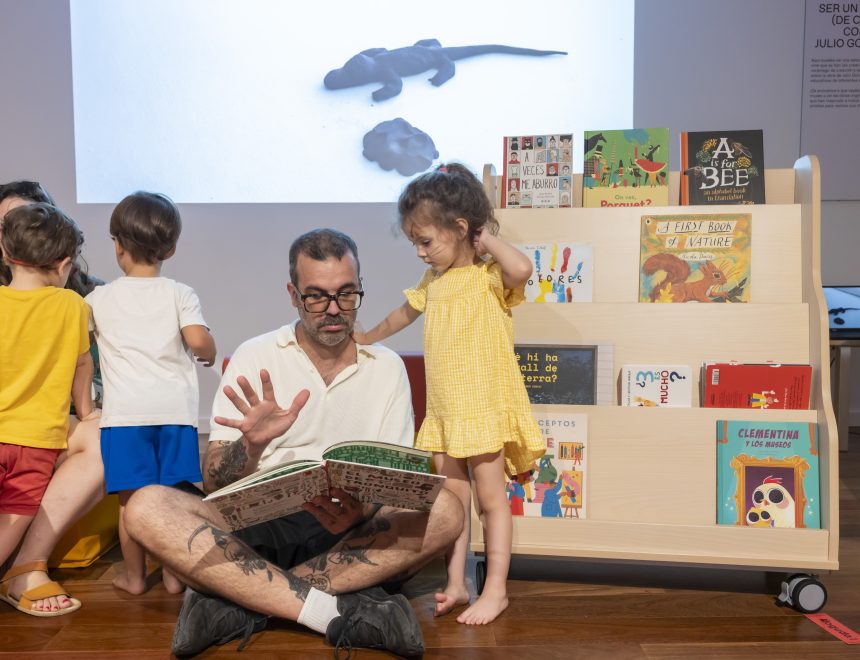 La Moguda pascuera. El espacio de lectura en familia del museo